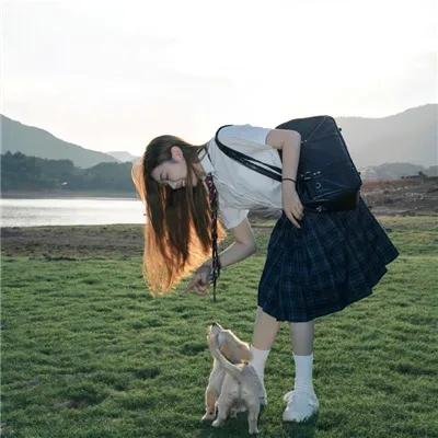 吊桥上的秘密